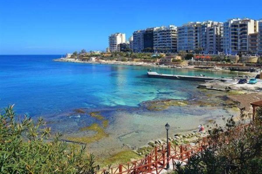 Perfect Location, Modern 2Br Apartment Sliema Exterior photo