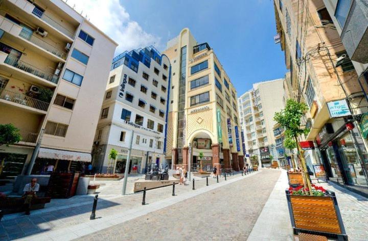 Perfect Location, Modern 2Br Apartment Sliema Exterior photo